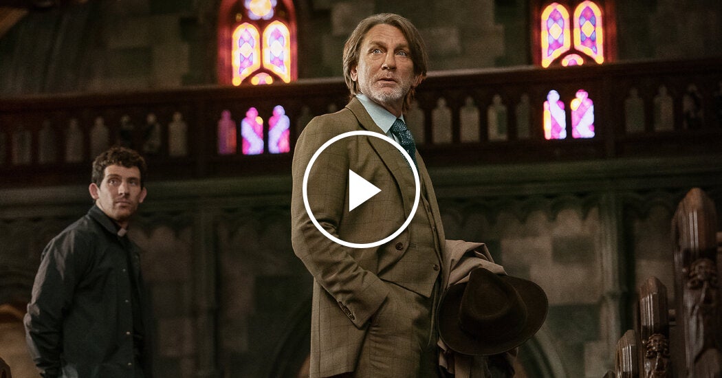 ‘Wake Up Dead Man’ | Anatomy of a Scene